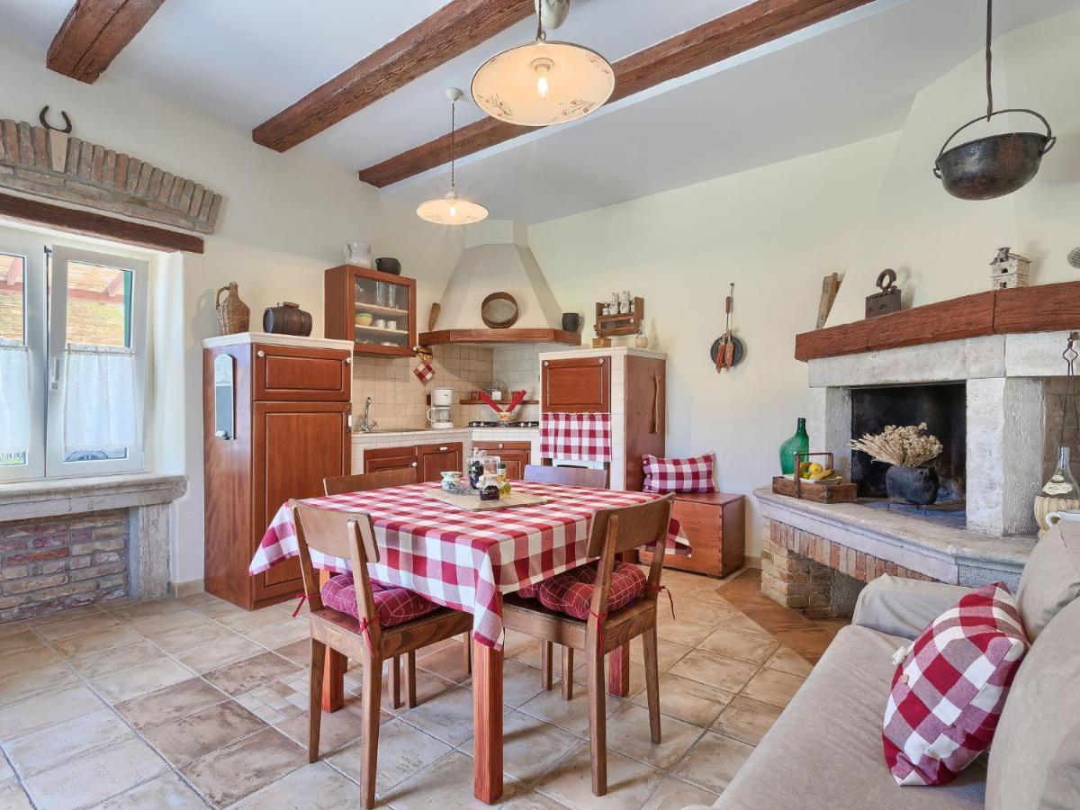 Apartment Sani-1 By Interhome Пьешчана-Увала Экстерьер фото